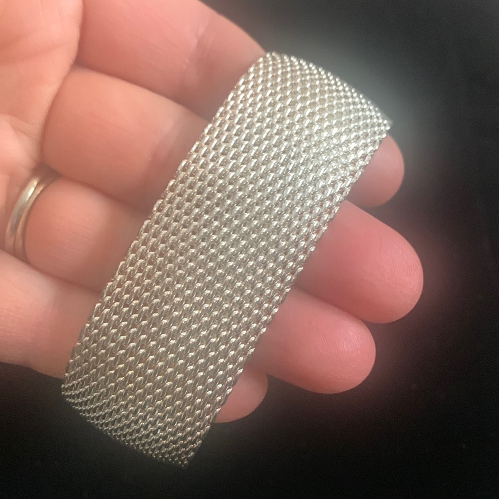 Silver bangle